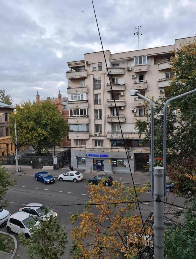 Tudor'S Apartment Bucarest Exterior foto